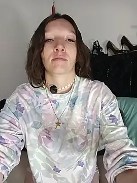 Lucy colee online show from 03/15/26, 05:30