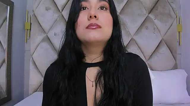 GabyParker  online show from 03/25/26, 12:33