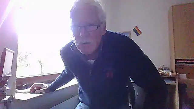 super-snoopy online show from 11/02/25, 09:00