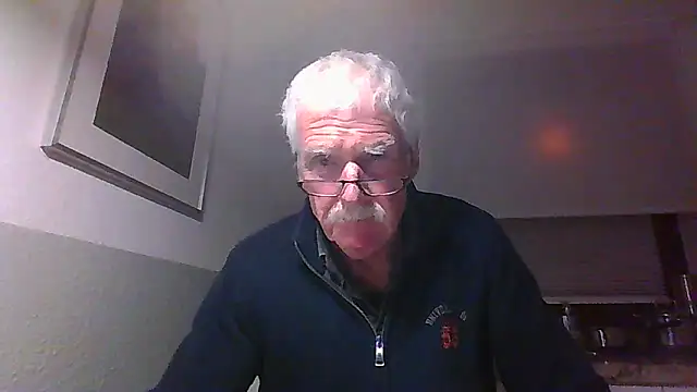 super-snoopy online show from 12/04/25, 05:10