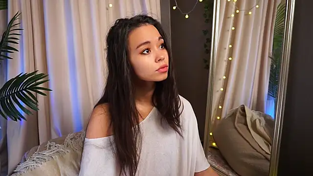 i am eva online show from 10/17/25, 01:57