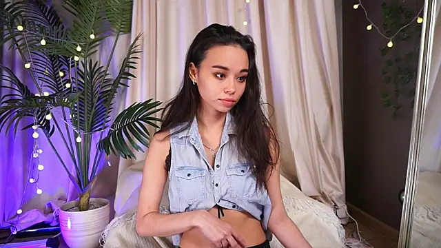 i am eva online show from 10/18/25, 02:18