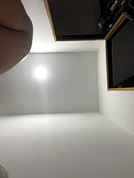 hayara farhat online show from 10/25/25, 10:37