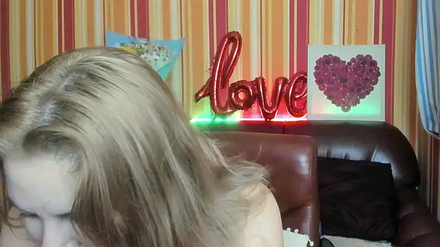 Passion-Blondy online show from 12/07/24, 07:43