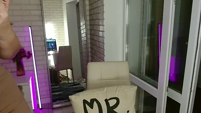 Passion-Blondy online show from 11/29/25, 10:02