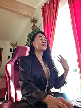 bianca bellamy online show from 04/08/26, 08:03