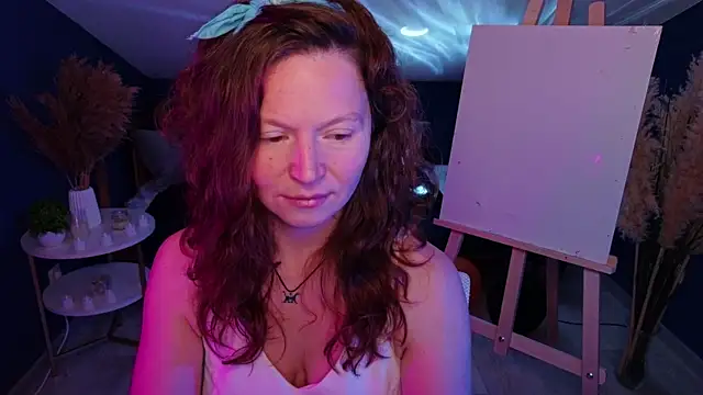 AuroraBorealis   online show from 11/06/25, 06:36