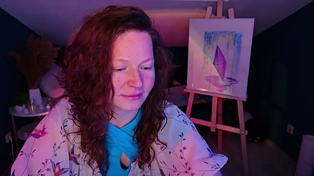 AuroraBorealis   online show from 11/11/25, 06:35