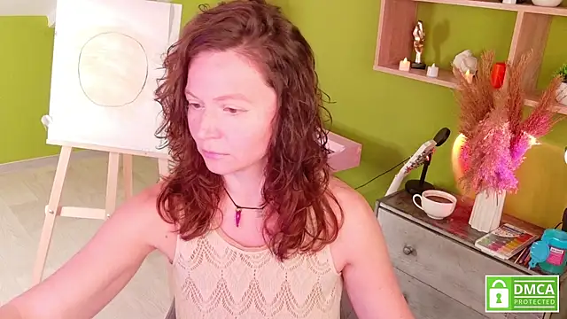 AuroraBorealis   online show from 12/03/25, 09:51