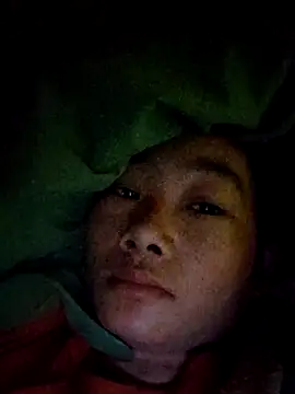 gio-thu online show from 12/17/25, 02:17