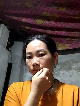 gio-thu online show from 03/28/26, 01:11