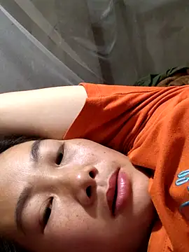 Snapshot of gio-thu chatting on 05/06/26, 06:08 gio-thu online show from 05/06/26, 06:08
