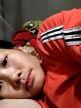 Snapshot of gio-thu chatting on 05/15/26, 06:20 gio-thu online show from 05/15/26, 06:20