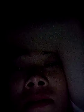 Snapshot of gio-thu chatting on 05/20/26, 02:34 gio-thu online show from 05/20/26, 02:34
