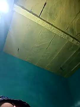 Snapshot of Rt_shreya chatting on 11/28/25, 07:38 Rt shreya online show from 11/28/25, 07:38