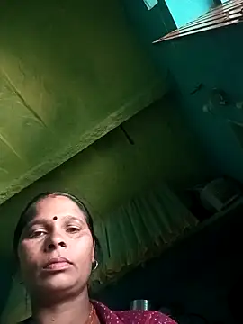 Snapshot of Rt_shreya chatting on 12/03/25, 07:38 Rt shreya online show from 12/03/25, 07:38