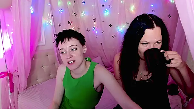 Victoria Panther online show from 11/15/25, 06:00