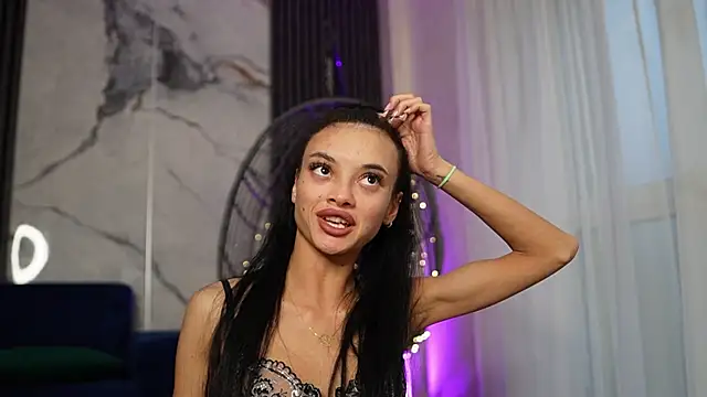 Snapshot of RachelRavee chatting on 11/14/25, 05:28 RachelRavee online show from 11/14/25, 05:28