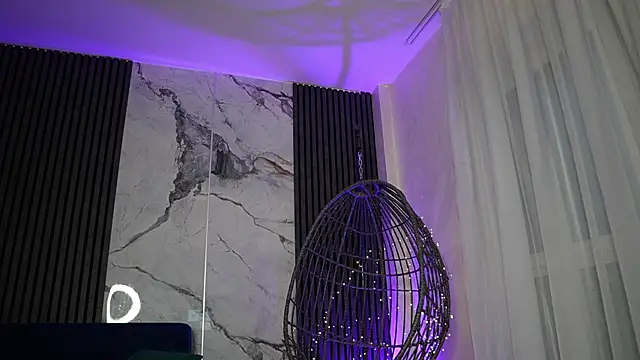 Snapshot of RachelRavee chatting on 11/19/25, 05:07 RachelRavee online show from 11/19/25, 05:07