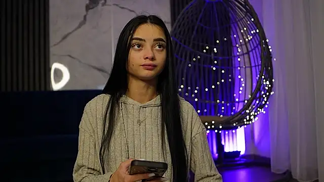 Snapshot of RachelRavee chatting on 11/30/25, 05:22 RachelRavee online show from 11/30/25, 05:22