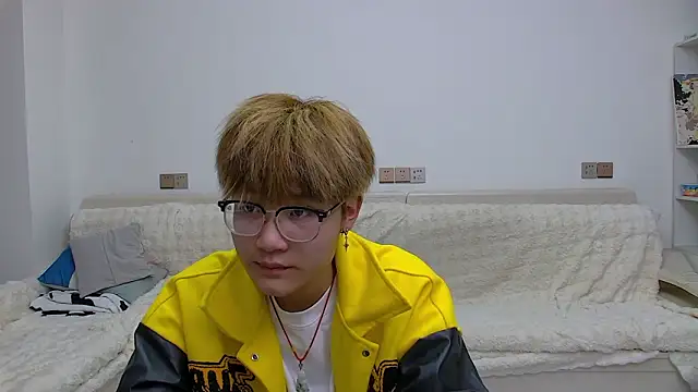 Snapshot of KK-cuteboy chatting on 02/18/26, 11:17 KK-cuteboy online show from 02/18/26, 11:17