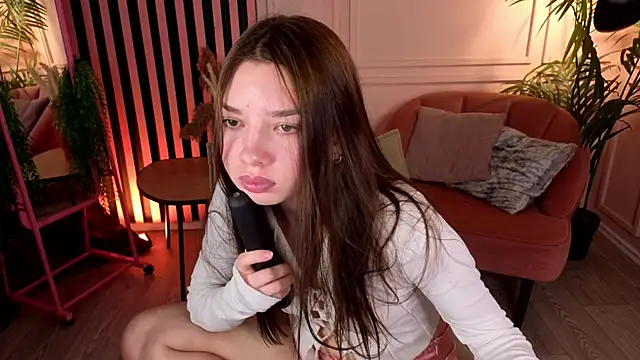 Sandy Steel online show from 11/08/25, 09:02