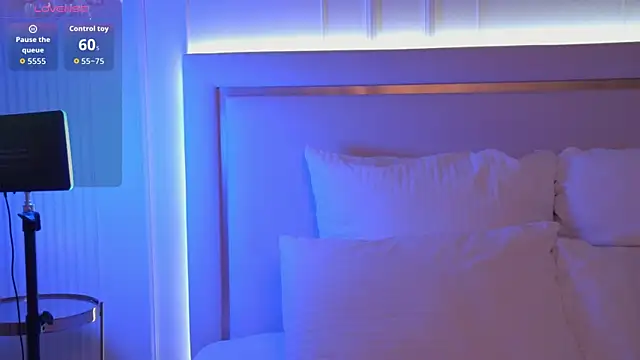 BettyLeen online show from 04/14/26, 03:56