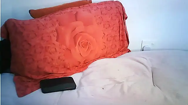 Snapshot of Ntokozo290 chatting on 02/05/26, 02:22 Ntokozo290 online show from 02/05/26, 02:22