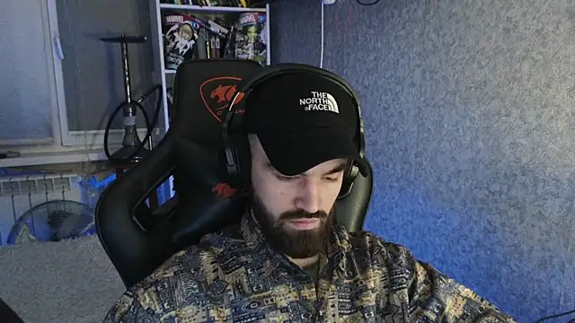 Nik Namee online show from 12/19/25, 12:06