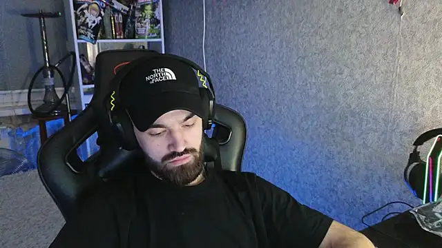 Nik Namee online show from 12/21/25, 04:41