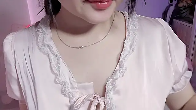 Snapshot of BeChinh_Lee chatting on 06/24/26, 03:00 BeChinh Lee online show from 06/24/26, 03:00
