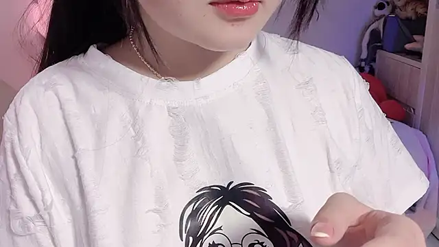 Snapshot of BeChinh_Lee chatting on 06/30/26, 04:08 BeChinh Lee online show from 06/30/26, 04:08