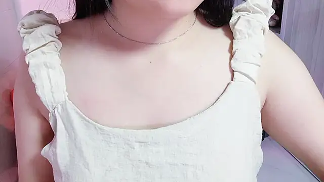 Snapshot of BeChinh_Lee chatting on 07/22/26, 07:11 BeChinh Lee online show from 07/22/26, 07:11