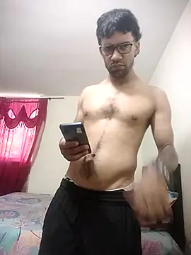 Snapshot of Fuego3x chatting on 10/29/25, 03:36 Fuego3x online show from 10/29/25, 03:36