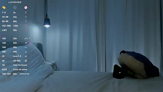 AiFusch online show from 11/24/25, 08:36