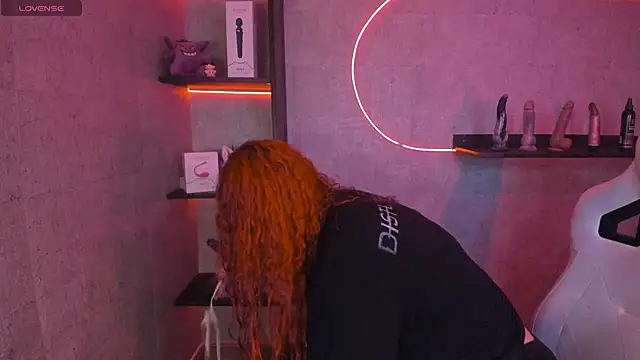 Snapshot of irisfeitan chatting on 10/23/25, 10:25 irisfeitan online show from 10/23/25, 10:25