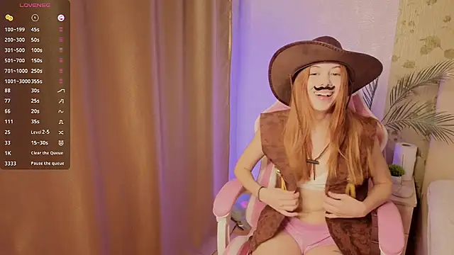 lilliaqueen online show from 11/01/25, 02:19