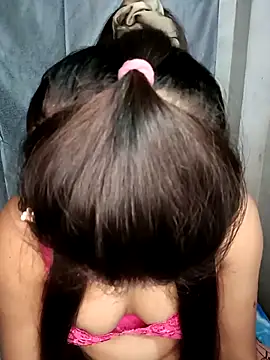 CUTE-567 online show from 11/11/25, 09:31