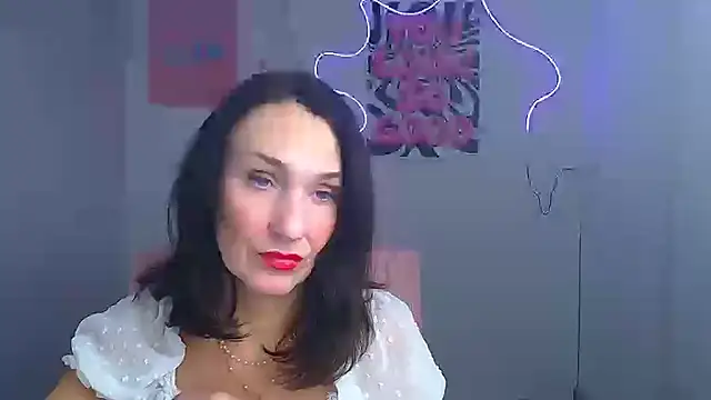 Rosie Rosee online show from 03/08/26, 12:31