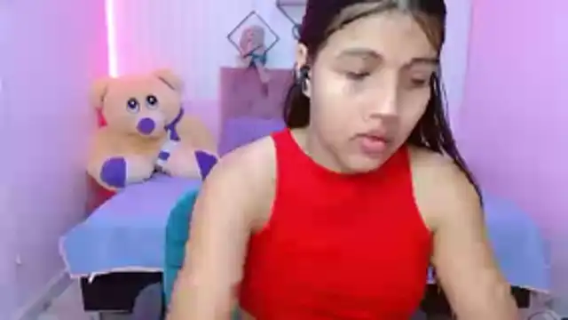 zara cute online show from 12/16/25, 12:10