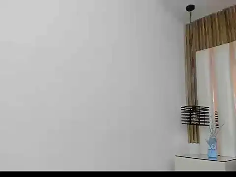 AmbarGills online show from 11/02/25, 01:35