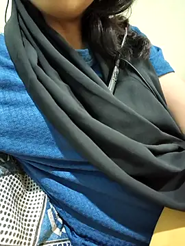 Snapshot of Royal_Shona chatting on 01/15/26, 07:06 Royal Shona online show from 01/15/26, 07:06