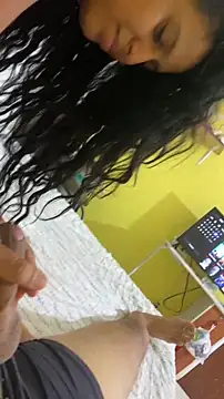 thepicis online show from 11/01/25, 02:13