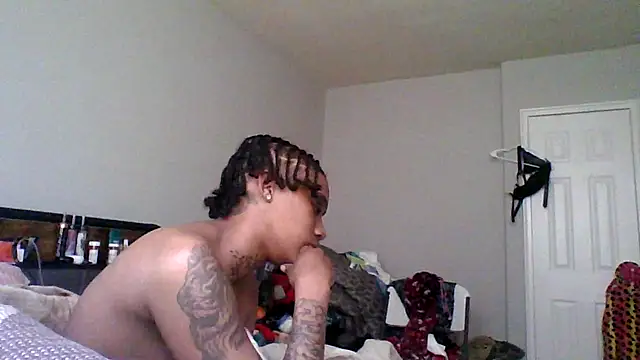 dezzidavill online show from 03/01/26, 01:13