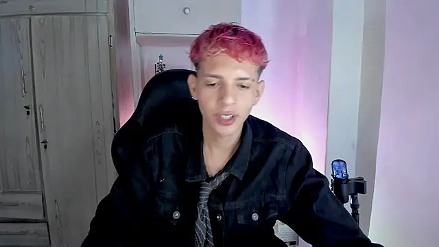 tylernova online show from 12/16/25, 12:26