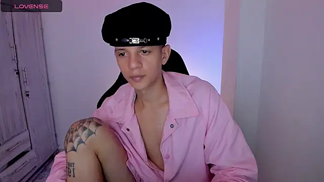 tylernova online show from 04/24/26, 03:31