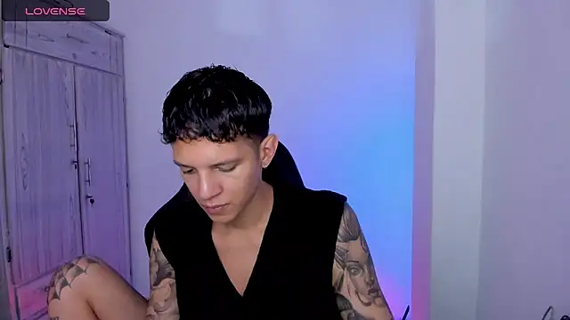 tylernova online show from 05/19/26, 03:35