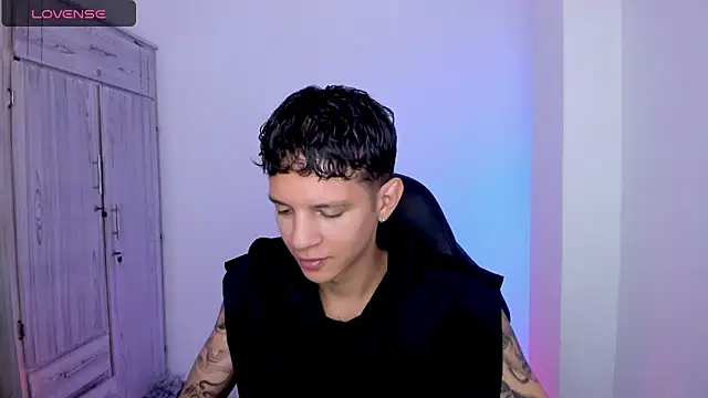 tylernova online show from 06/07/26, 02:05