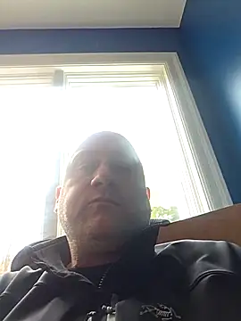 akstr8 online show from 03/28/26, 04:28