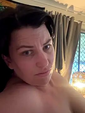 oceanGal25 online show from 12/02/25, 01:33